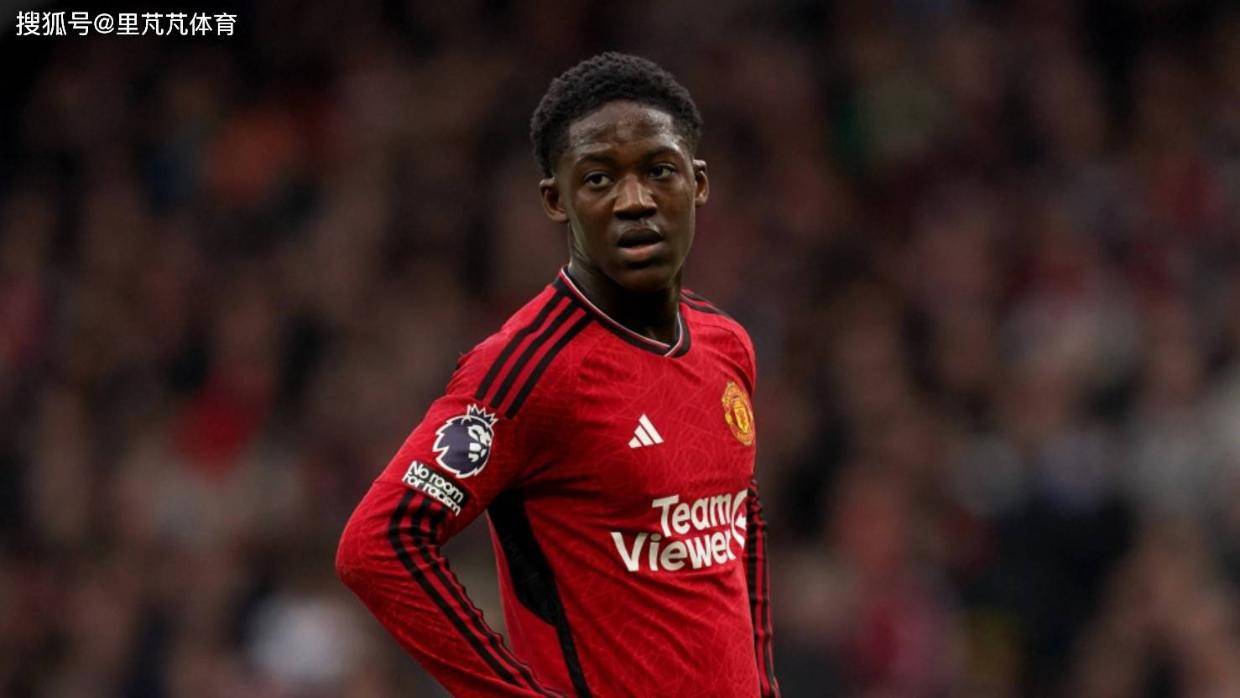 曼联中场新组思路来：梅努B费续约观望未来，樱桃拦截人进入视野